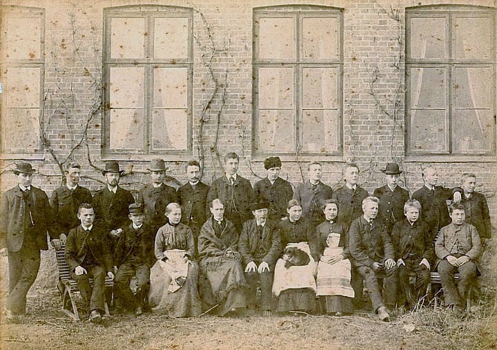 Elevbillede fra højskolen i Østermarie 1890